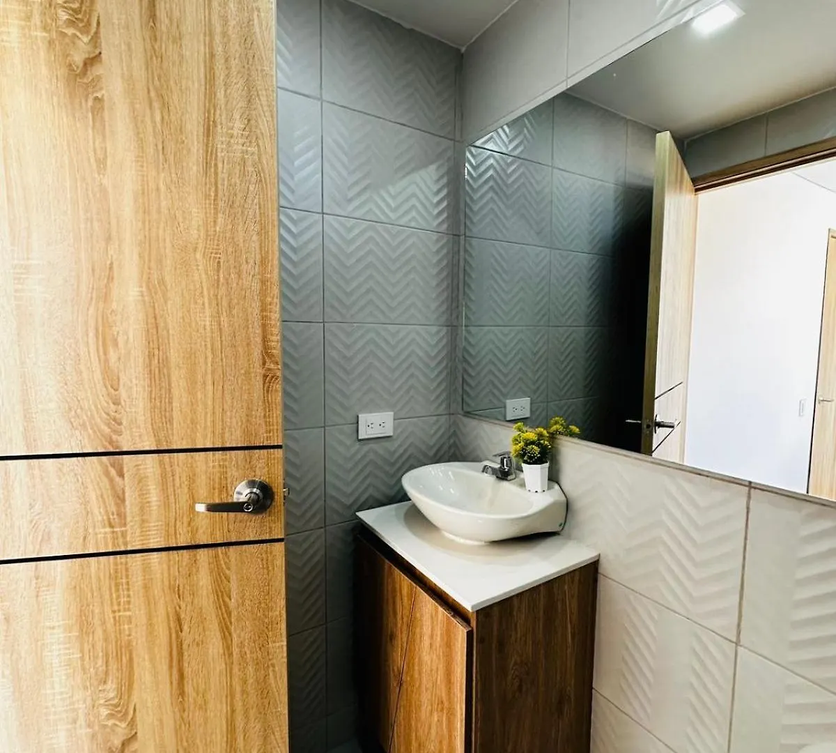 Aero Hotel Boutique Bogotá 3*,